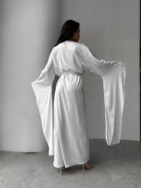 Silky Robe with Extra-Long Kimono Sleeves - Okiya Studio