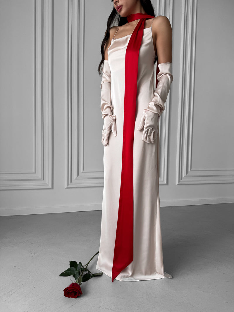 Grace your bridal ensemble with our Silky Extra-Long Scarf—a tight and luxurious accessory perfect for weddings and bridal mornings. Elevate your bridal style with this sophisticated addition. Okiya Studio