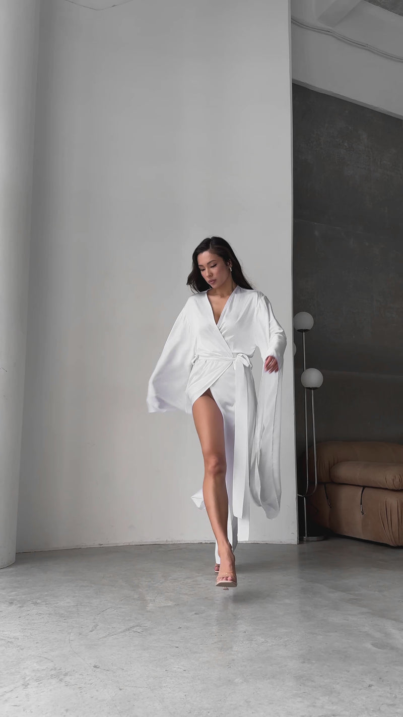 Silky Robe with Extra-Long Kimono Sleeves