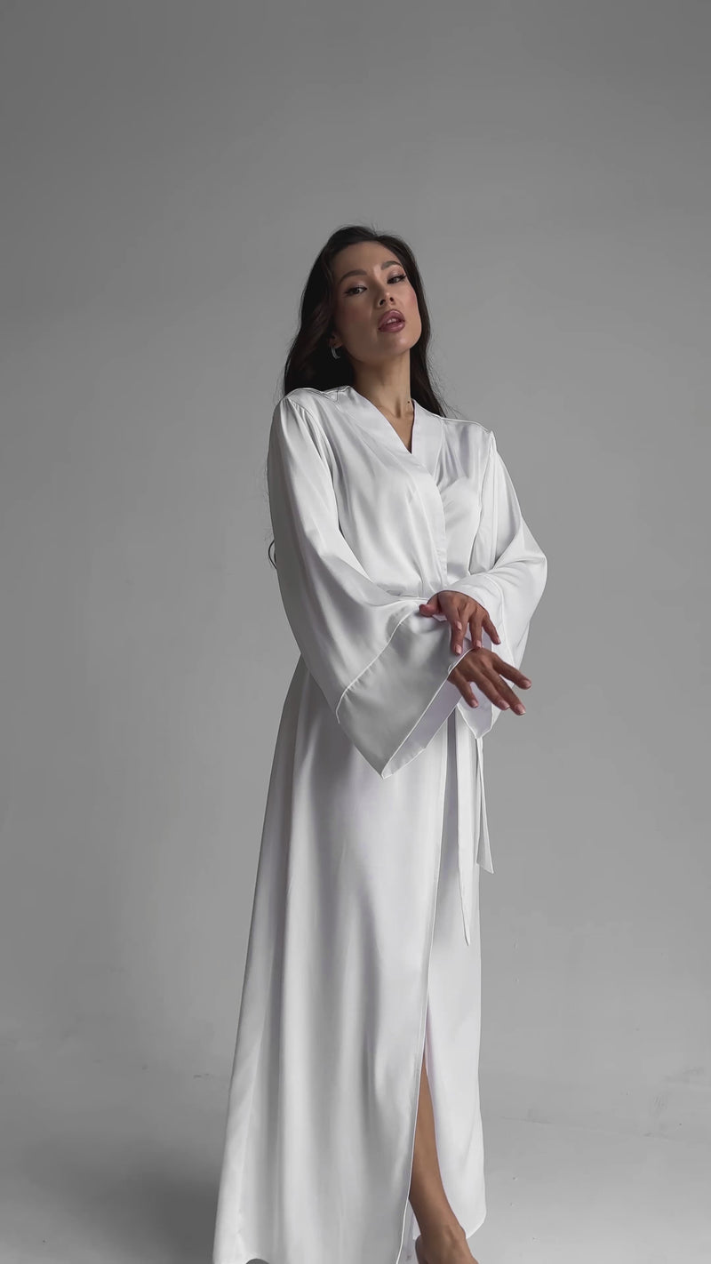 Silk Long Robe with Straight Sleeves